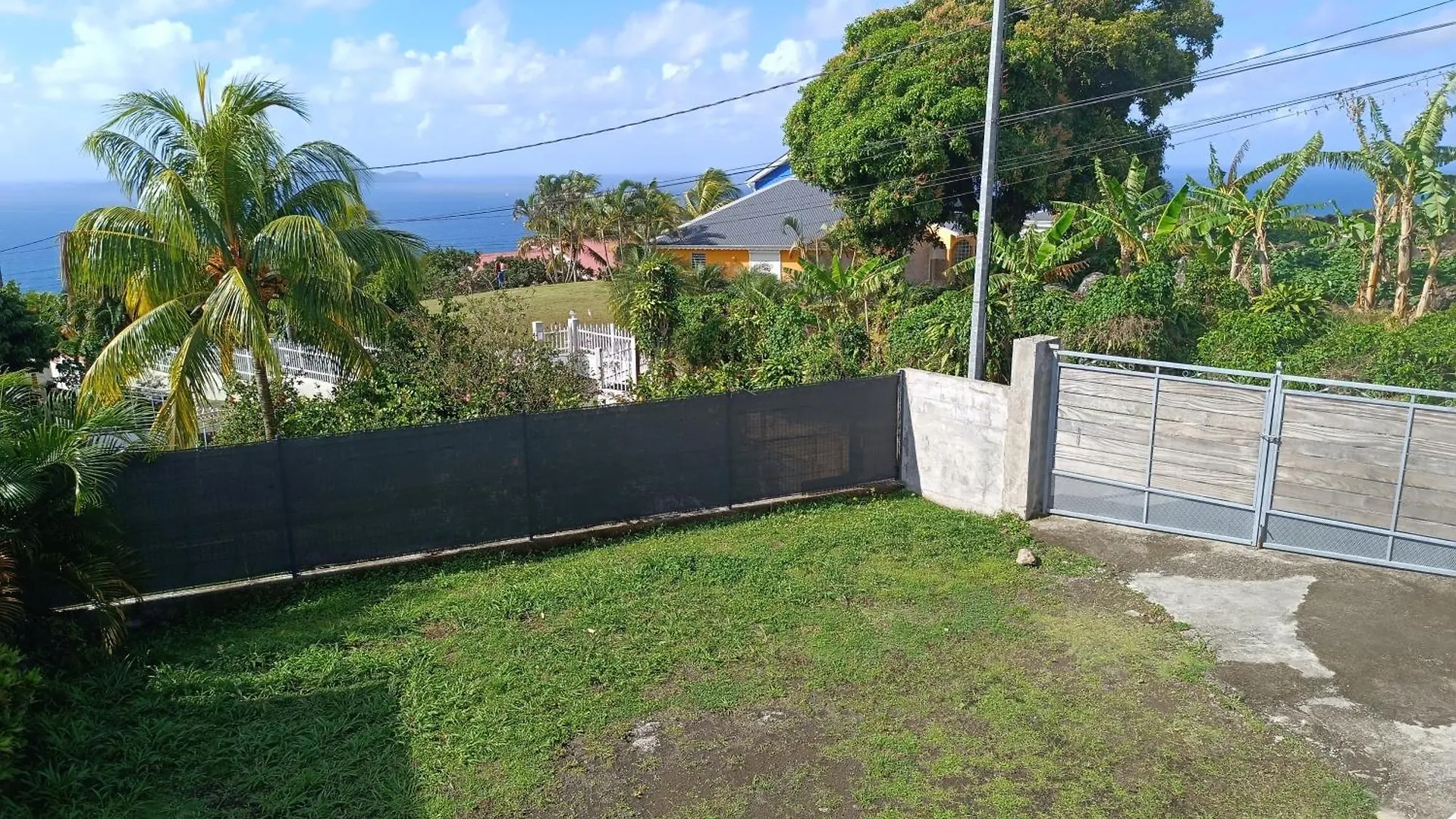 Holiday home Maison Cecilia Vue Sur Les Saintes Trois-Rivieres