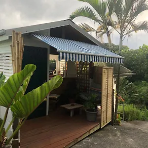 Bungalow: La Favela Chic/the Chic Favela - Hébergement de vacances